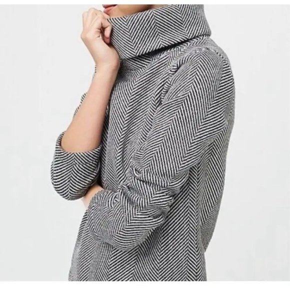 J. Crew Sweaters - J.Crew ‘Glen’ Plaid Funnelneck Sweater
